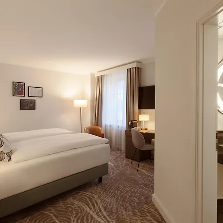 Elephant Weimar, Autograph Collection Hotel 5*