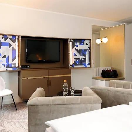 Elephant Weimar, Autograph Collection Otel
