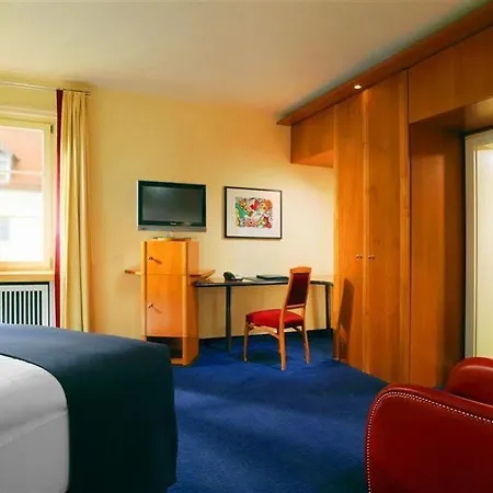 Elephant Weimar, Autograph Collection Hotel 5*