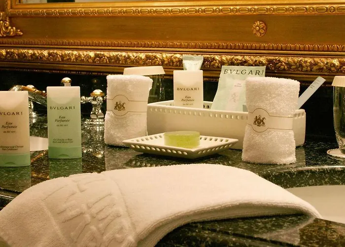 Elephant Weimar, Autograph Collection 5*